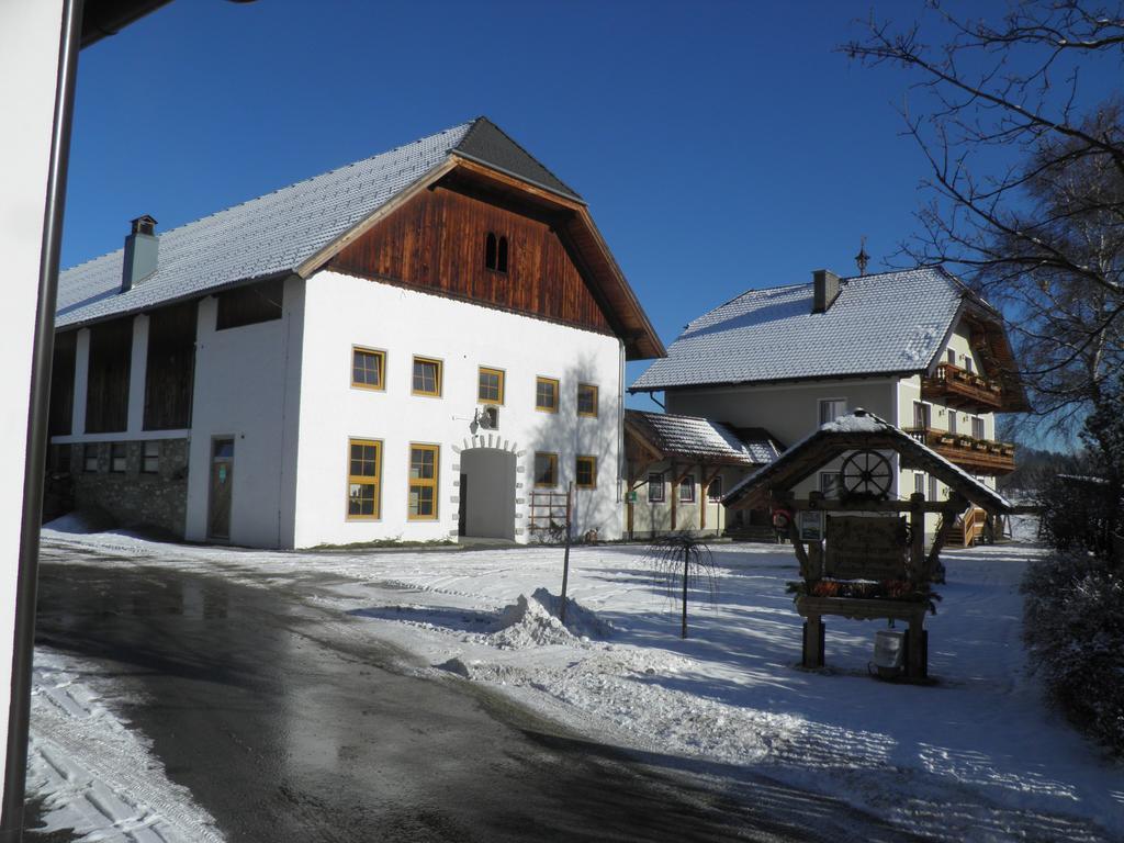 Ulnhof Apartment Мариапфар Екстериор снимка