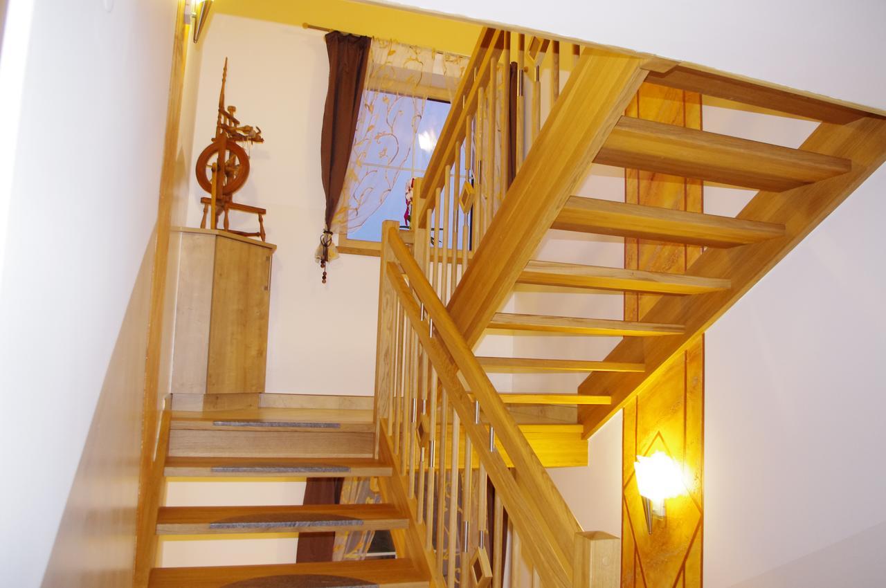 Ulnhof Apartment Мариапфар Екстериор снимка